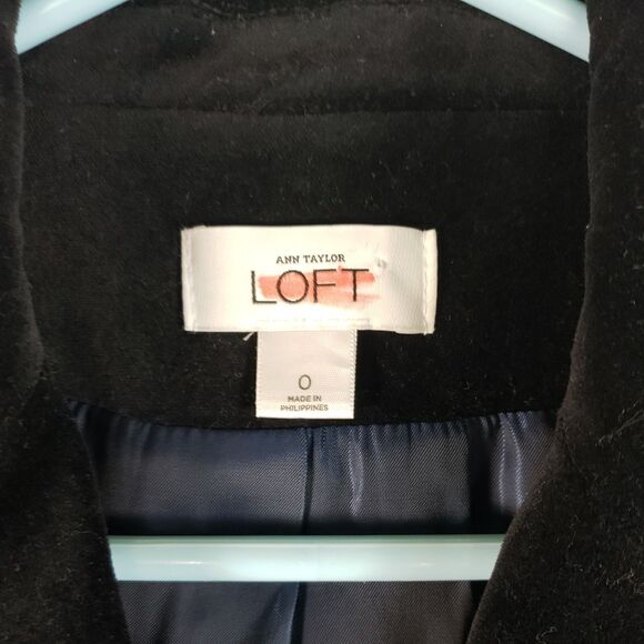 Ann Taylor Loft Size 0 Black Velvet Blazer 1558 - Picture 4 of 7